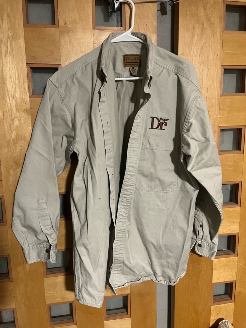 Gear For Sports Dr. Pepper Branded Light Gray Men's Button-Down Work Shirt, L